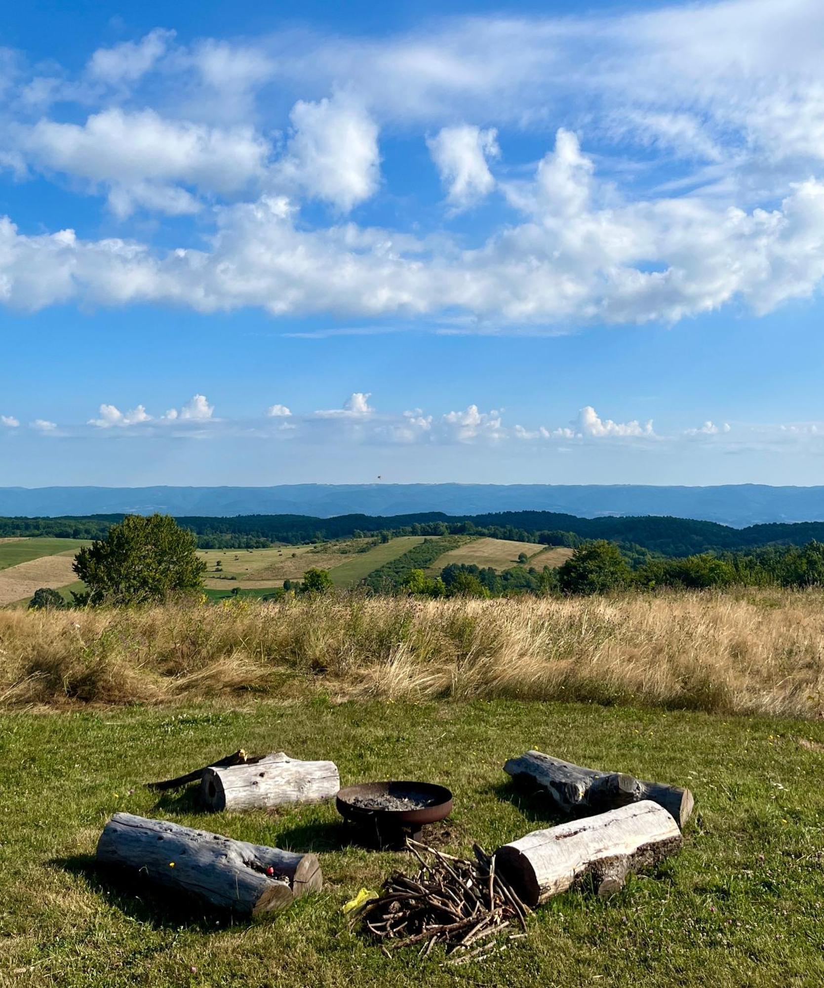 ואדו קרישולוי Mountaintop Panoramaview Casa In Bihor Apuseni מראה חיצוני תמונה